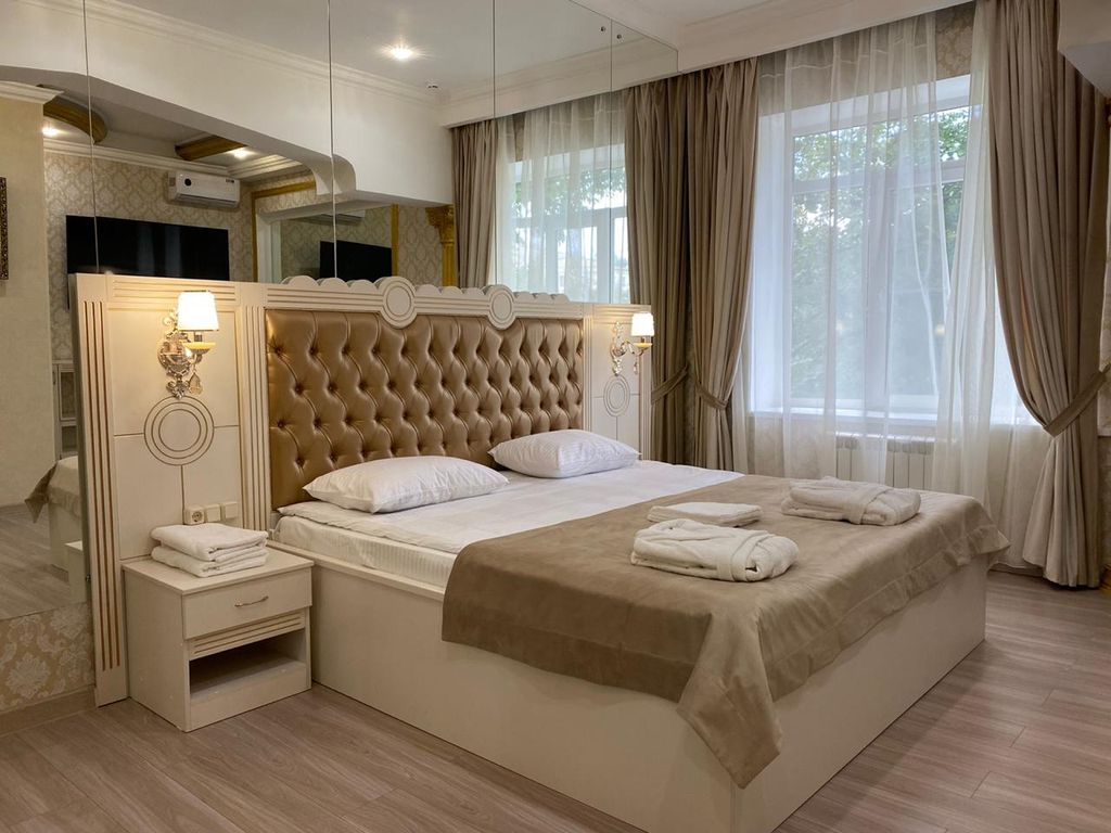 Элюкс — Трёхместный номер люкс