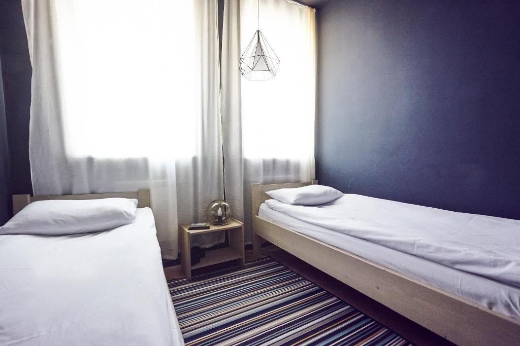 Пилигрим — Двухместный номер с 2 отдельными кроватями стандарт