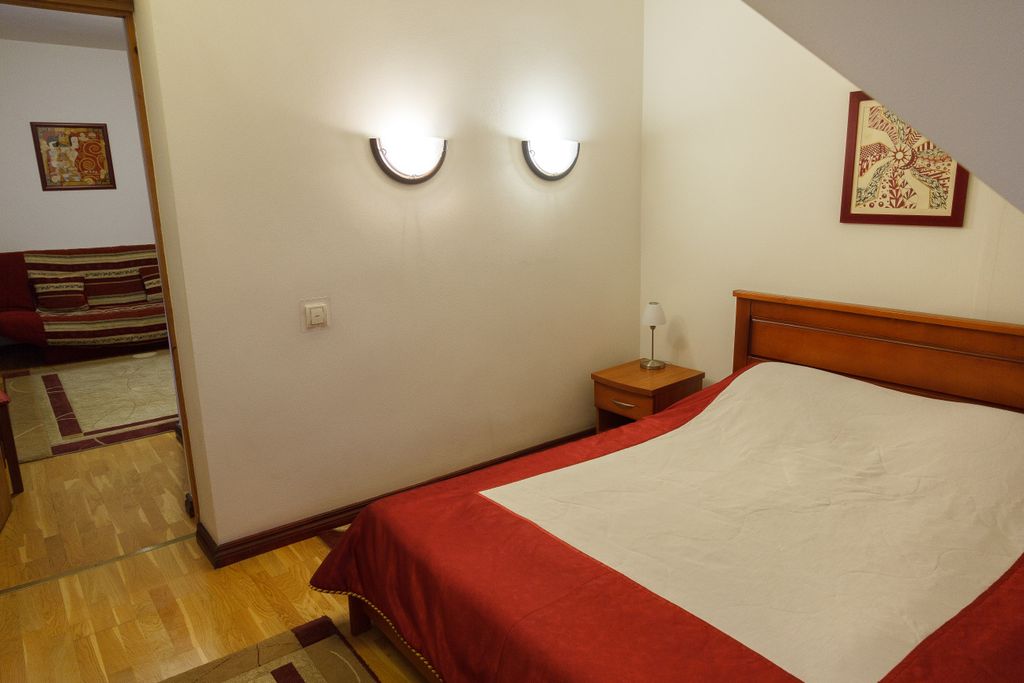 Вилла Северин — Трёхместный номер 2-х комнатный апартамент