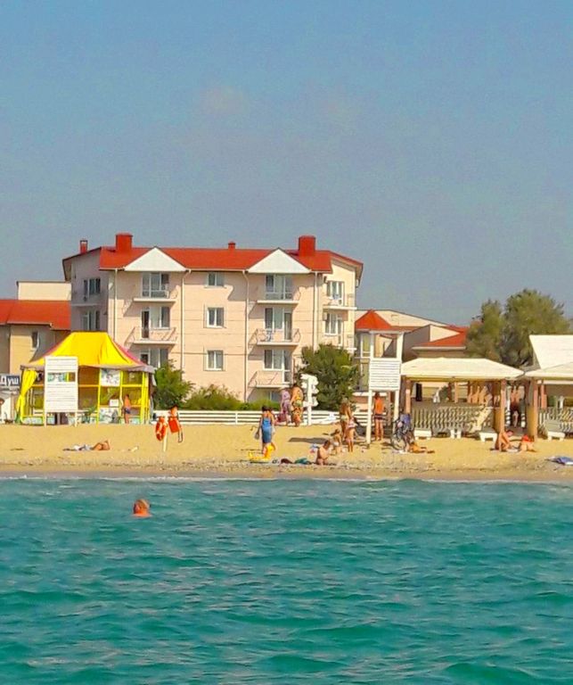 Вилла Каламит — Семейный номер двухкомнатный с балконом и видом на море