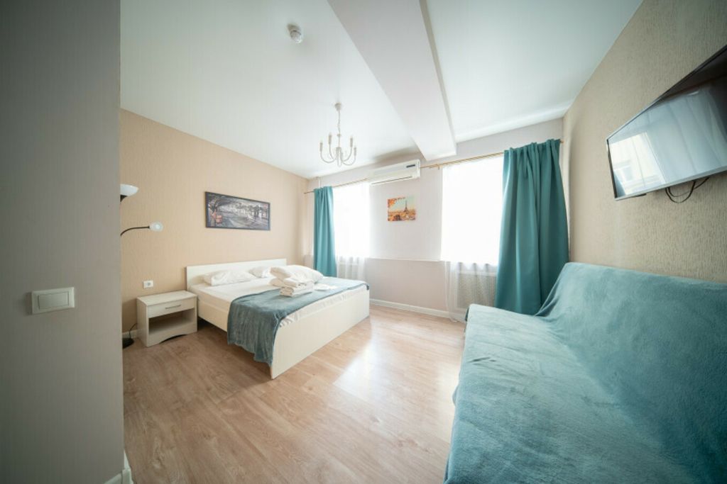 Апельсин на станции метро Шаболовская — Семейный номер полулюкс