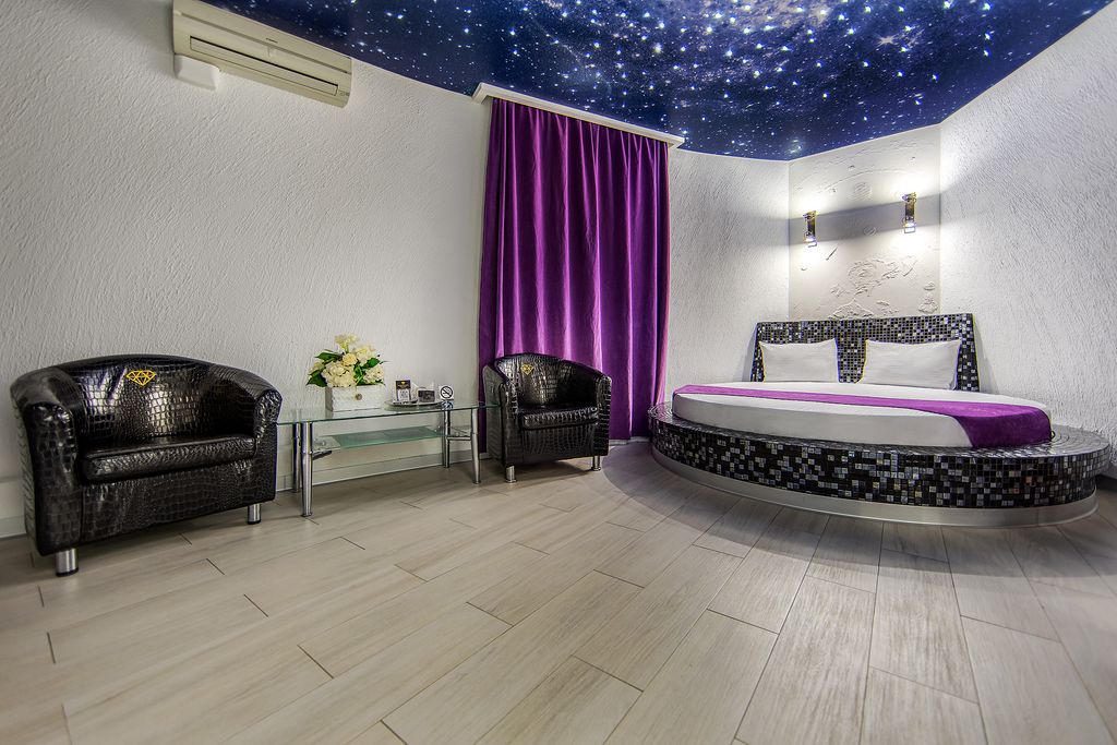 Алекс на Маршала Жукова — Двухместный номер с 1 кроватью комфорт