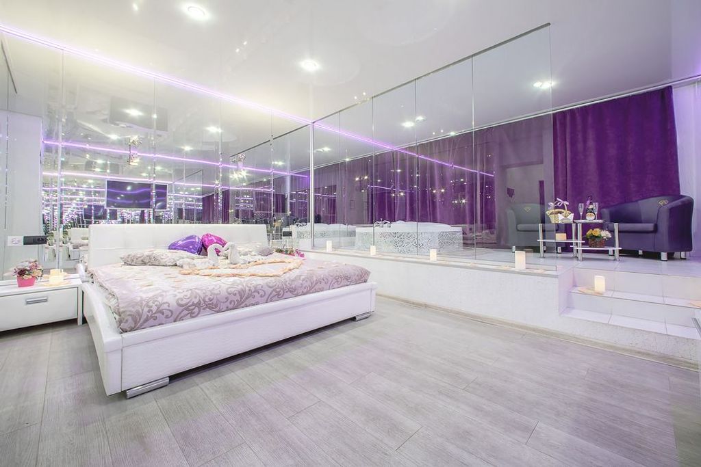 Алекс на Мужества — Двухместный номер с 1 кроватью люкс с джакузи