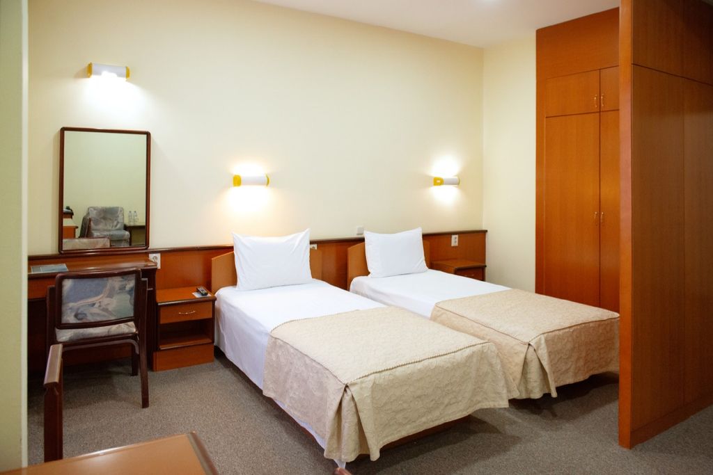 Волна — Двухместный номер с 2 отдельными кроватями делюкс классик