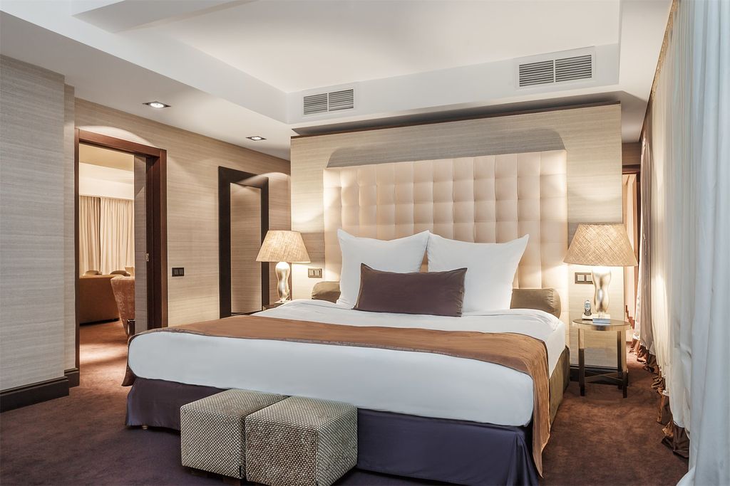 Волна — Двухместный номер с 1 кроватью сюит дипломатический