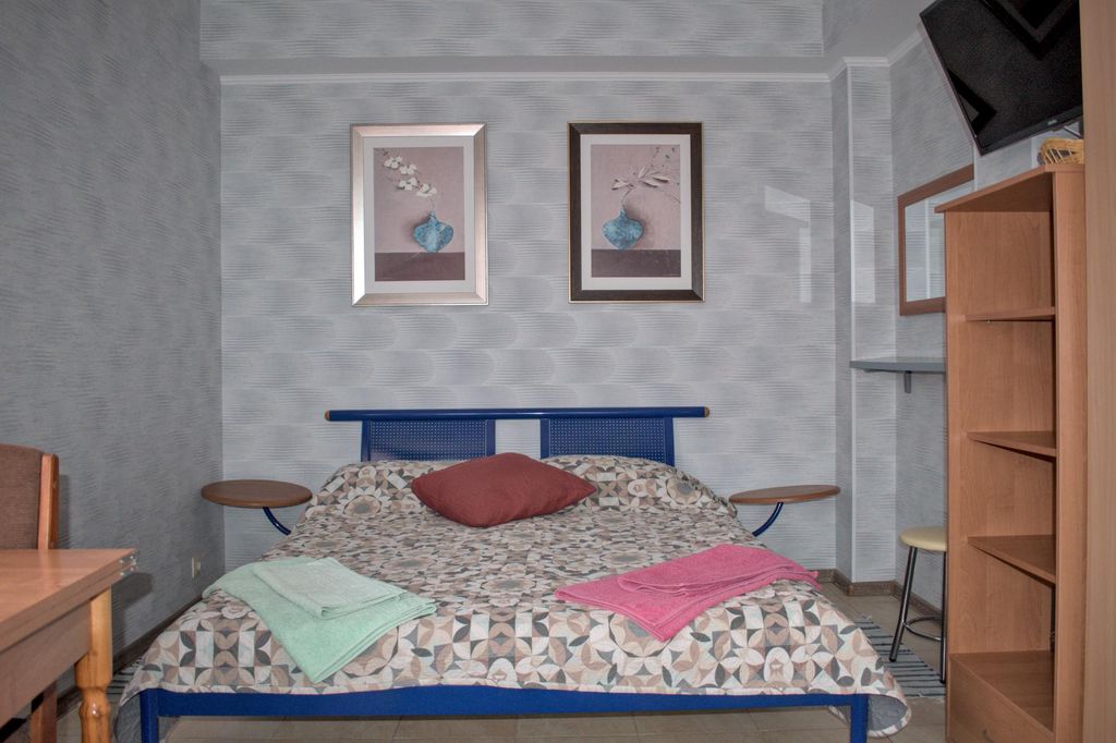 Светоч — Трёхместный номер стандарт №3