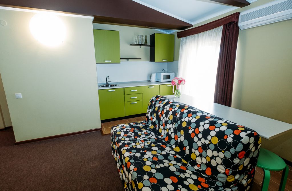 Venezia — Семейный номер двухкомнатный с миникухней