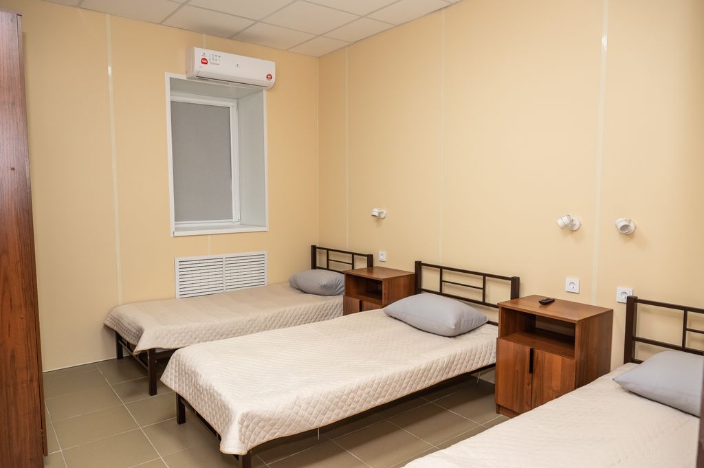 Первомайский — Многоместный смешанный номер эконом (душ/туалет общий)