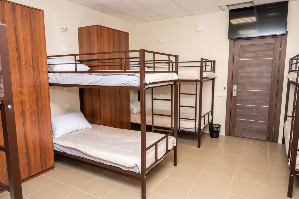 Первомайский — Многоместный смешанный номер эконом (душ/туалет общий)