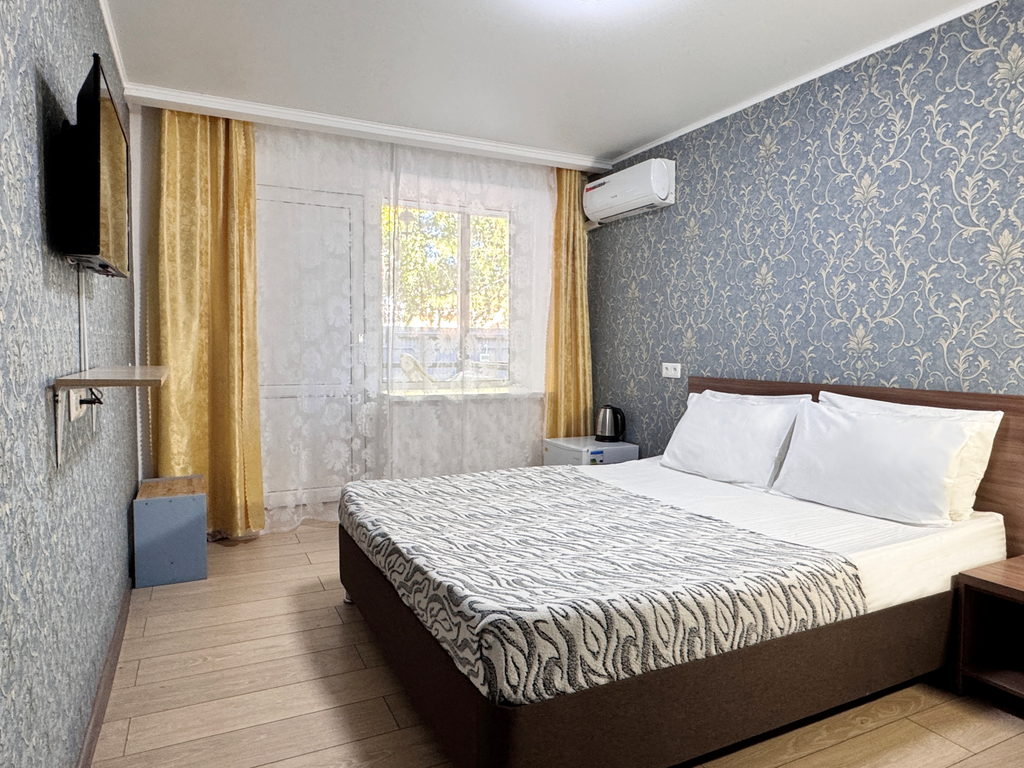 Уральские Самоцветы — Двухместный номер с 1 кроватью стандарт