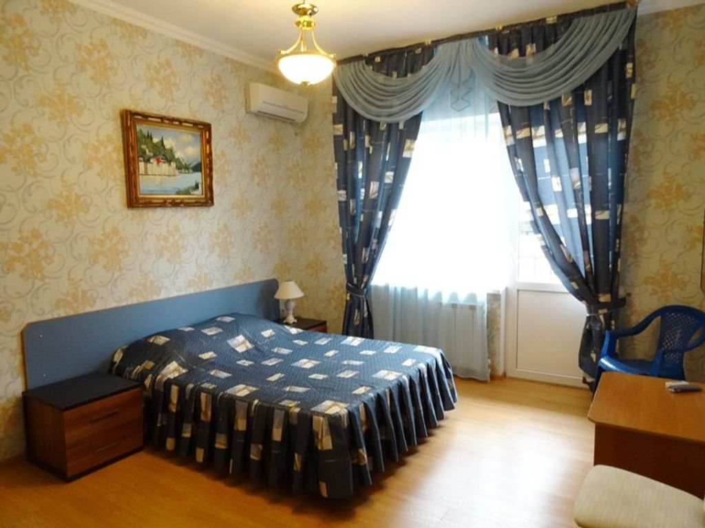 Жемчужина — Двухместный номер с 1 кроватью или двумя односпальными кроватями полулюкс