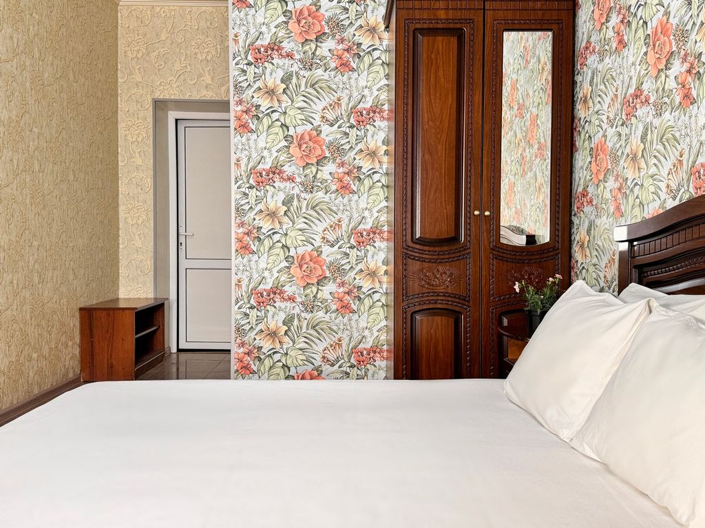 ЭрГес — Двухместный номер с 1 кроватью комфорт с видом на бассейн