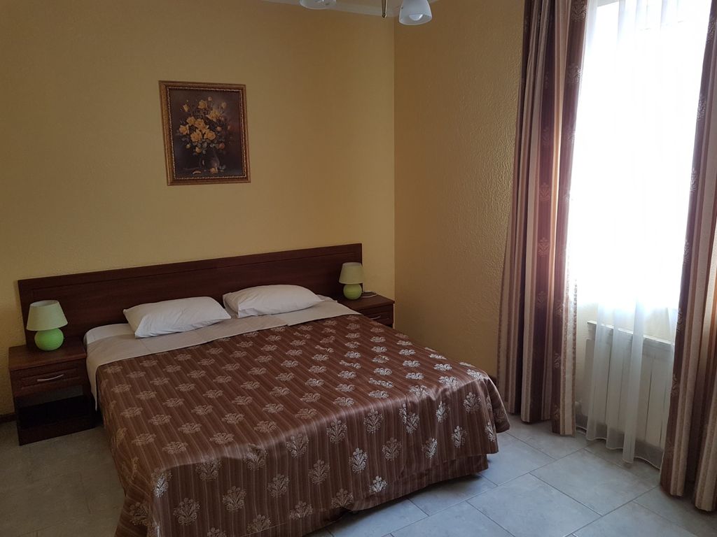 Аквамарин — Апартаменты двухкомнатный с кухней