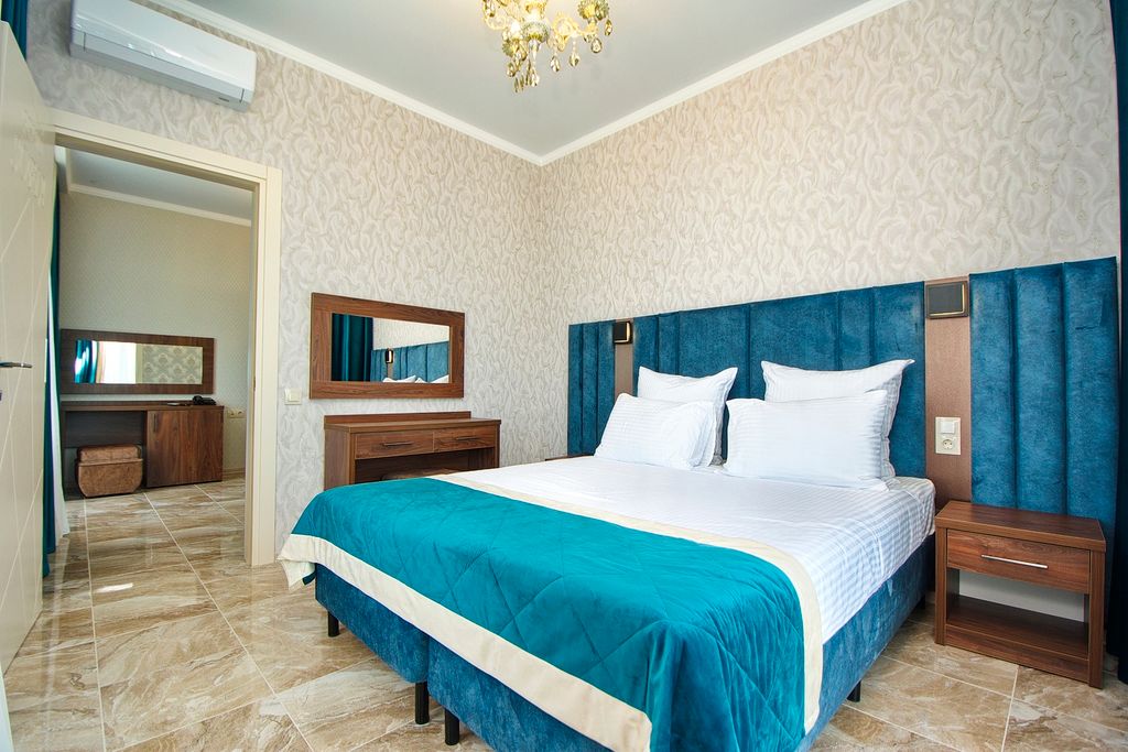 Grand Sofia (Гранд София) — Семейный номер Люкс двухкомнатный четырехместный с балконом