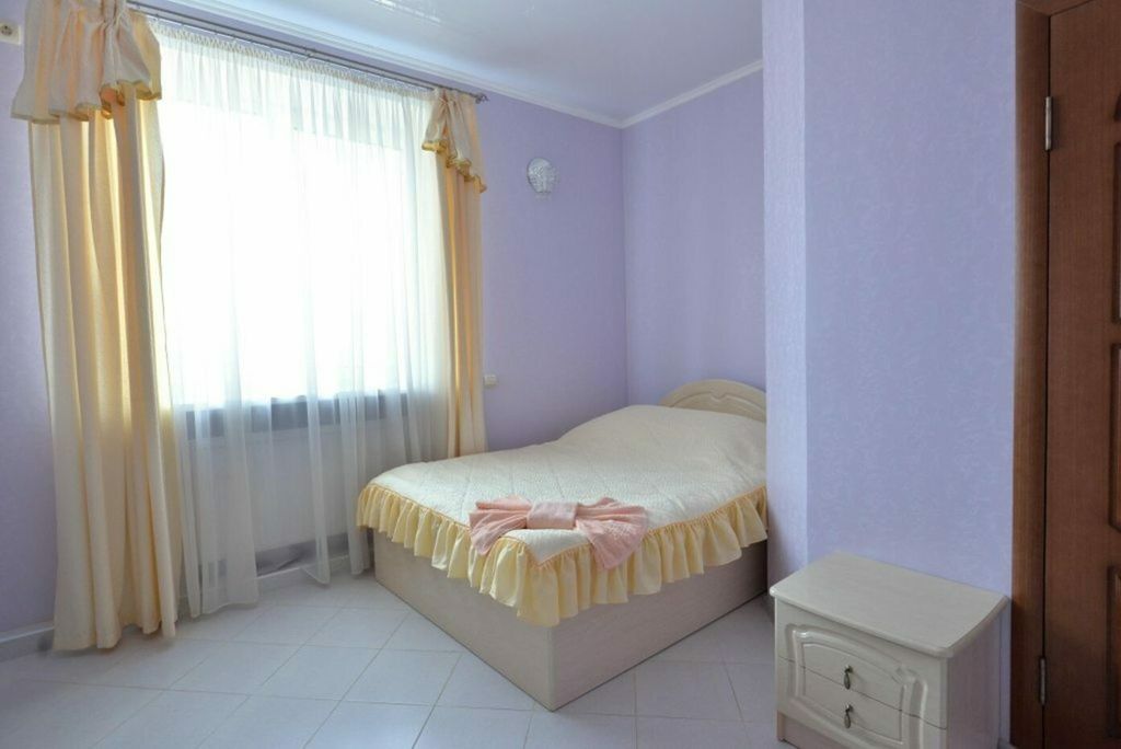 №1 — Двухместный номер с 1 кроватью люкс с гидромассажной ванной