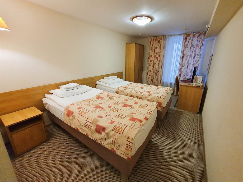 Амакс Сафар — Двухместный номер с 2 отдельными кроватями эконом