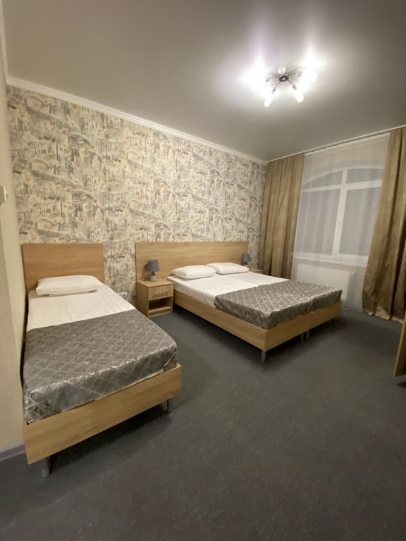 Золотые россыпи — Трёхместный номер стандарт