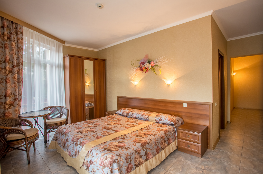 DreamLand — Двухместный номер с 1 кроватью улучшенный