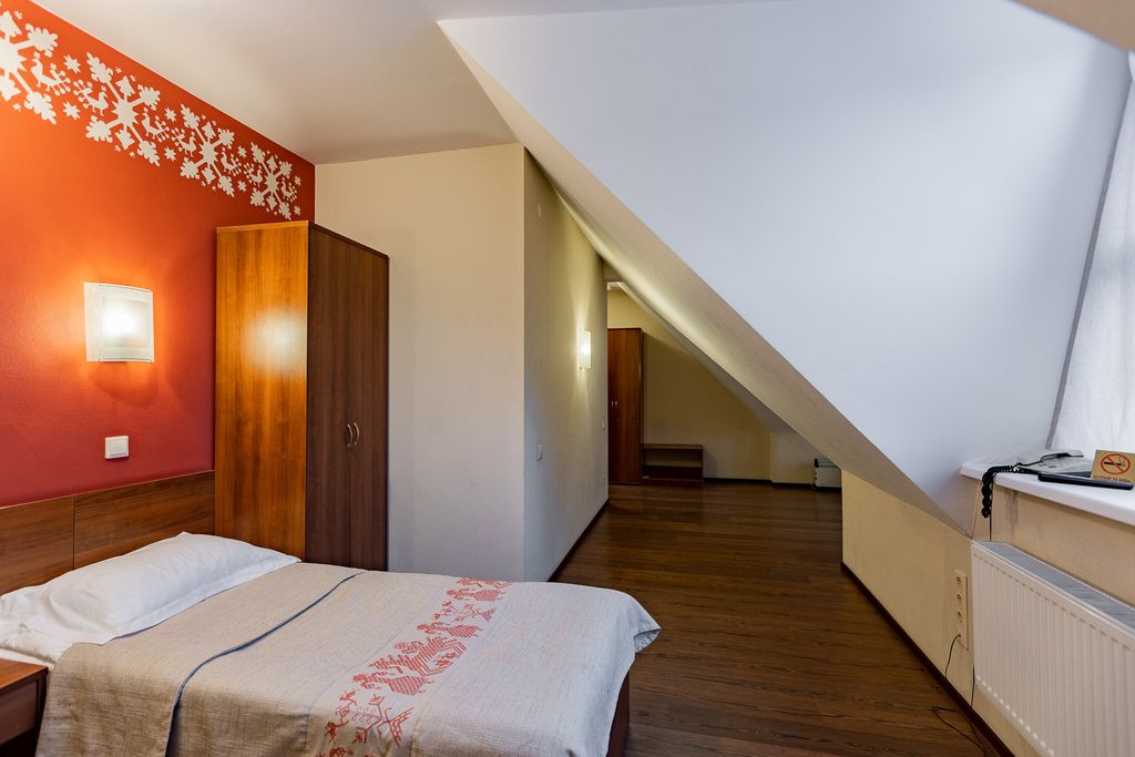 Онежский замок — Четырёхместный номер стандарт