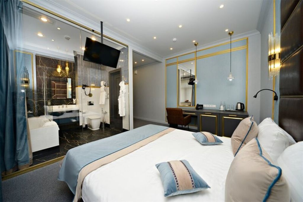 Сенатор — Двухместный номер с 1 кроватью люкс