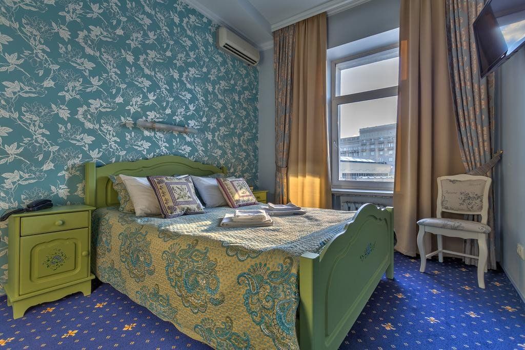 Погости на Чистых прудах — Двухместный номер с 1 кроватью улучшенный стандарт