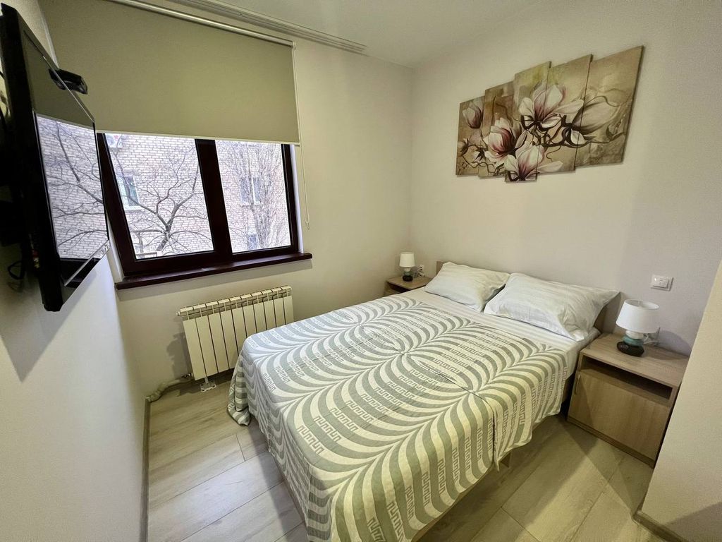 Гранат — Четырёхместный номер № 6