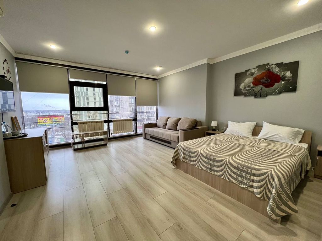 Гранат — Четырёхместный номер № 2