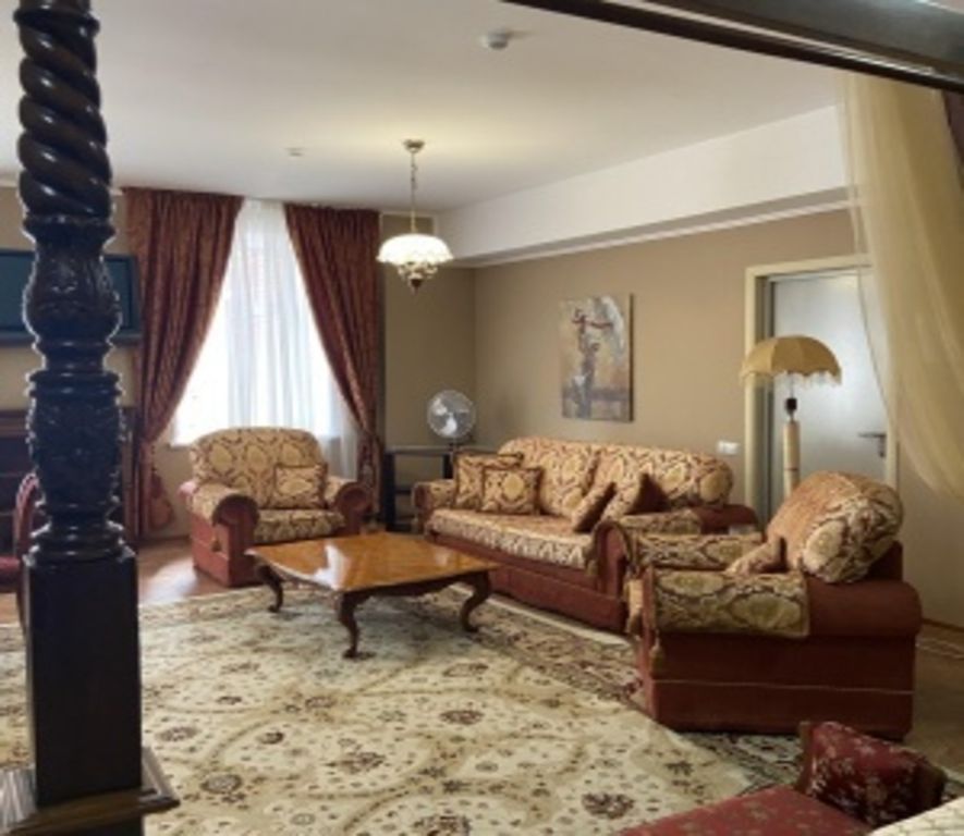 Садовая 19 — Апартаменты люкс