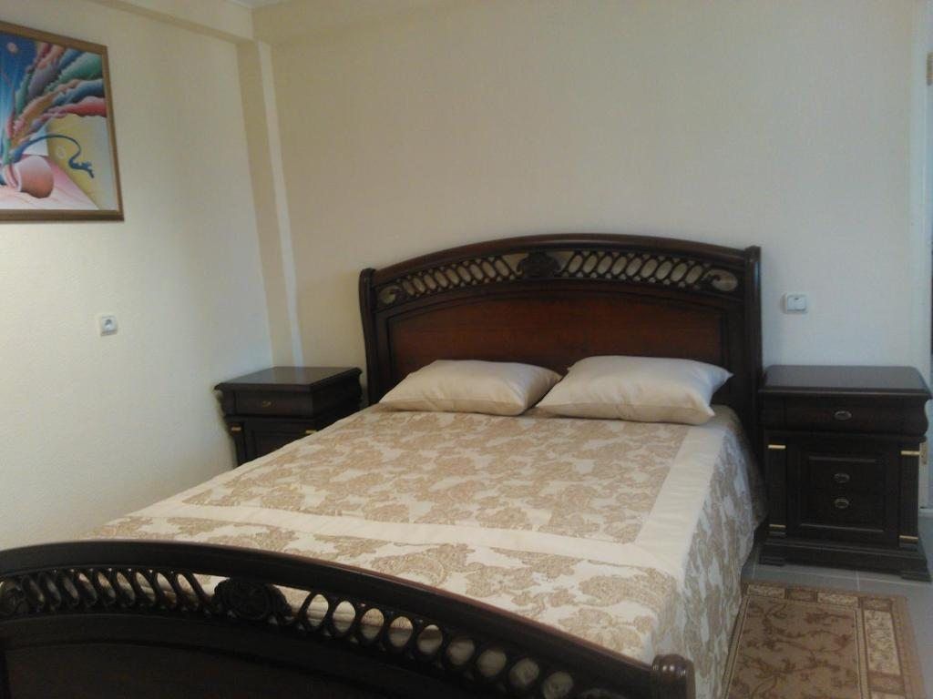 Черноморье — Трёхместный номер улучшенный люкс