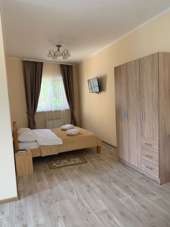 Лотос — Четырёхместный номер стандарт