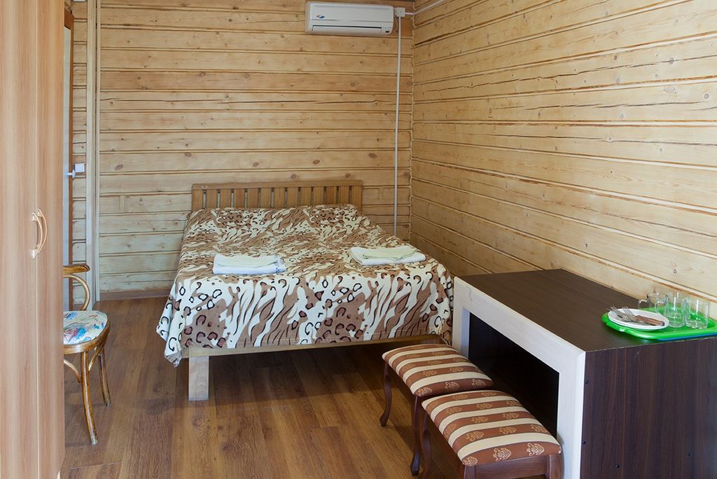 Новинка — Двухместный номер с 1 кроватью однокомнатный во 2-м и 3-м корпусе из бруса