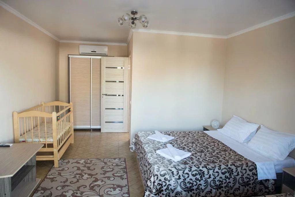 Дольче Вита — Трёхместный номер обычный