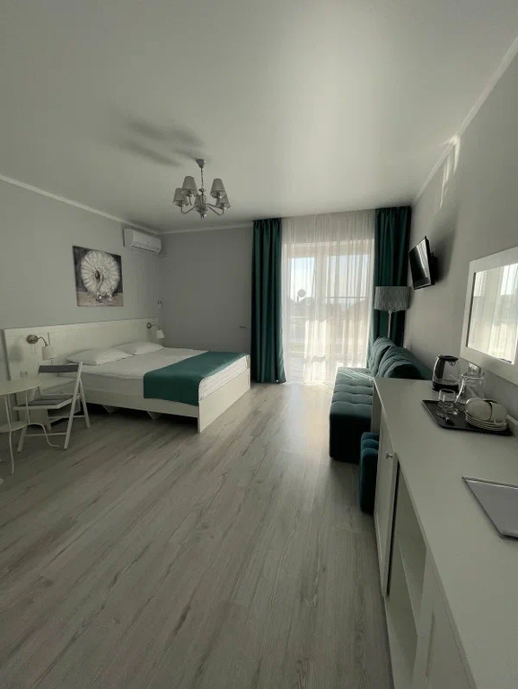 Villa Vitaliya — Четырёхместный номер однокомнатный с балконом корпус 2, полулюкс