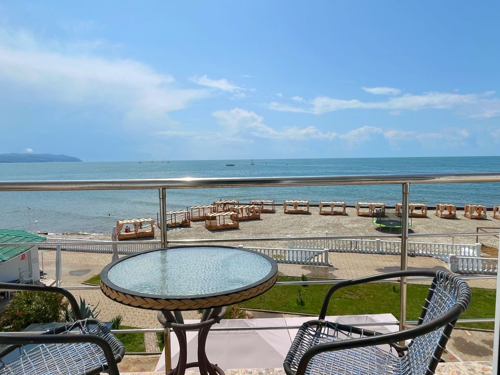 Екатерина — Апартаменты апартаменты двухкомнатные с видом на море