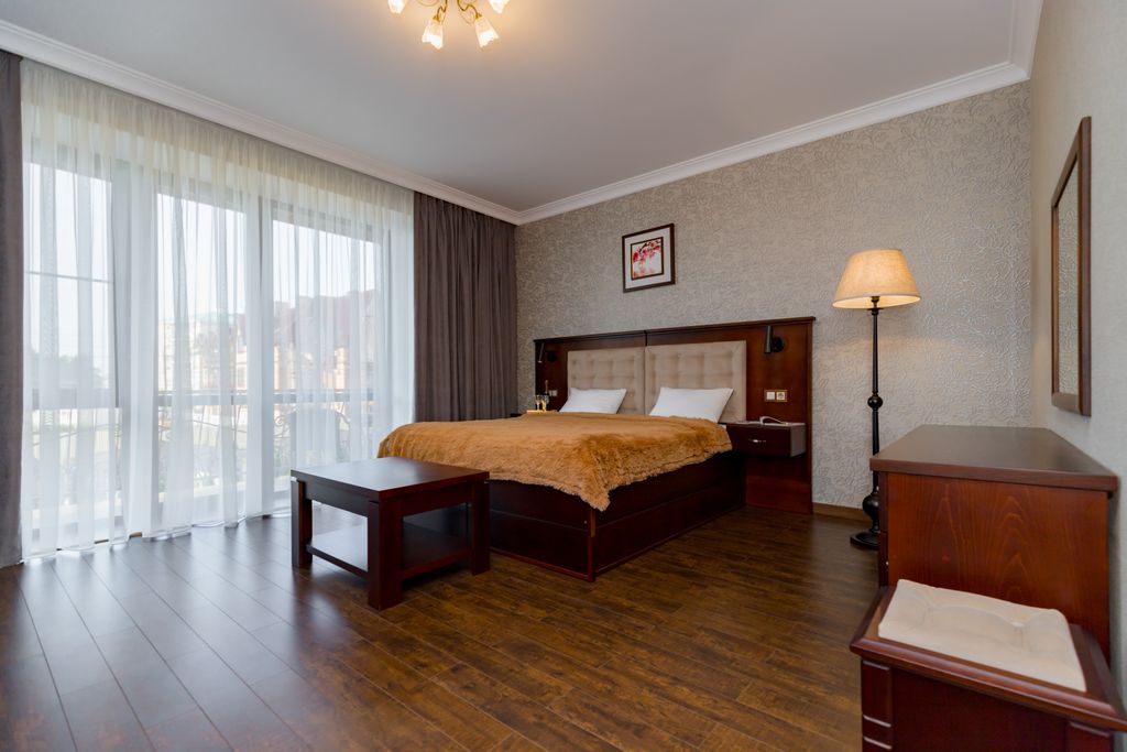 Мария — Трёхместный номер улучшенный