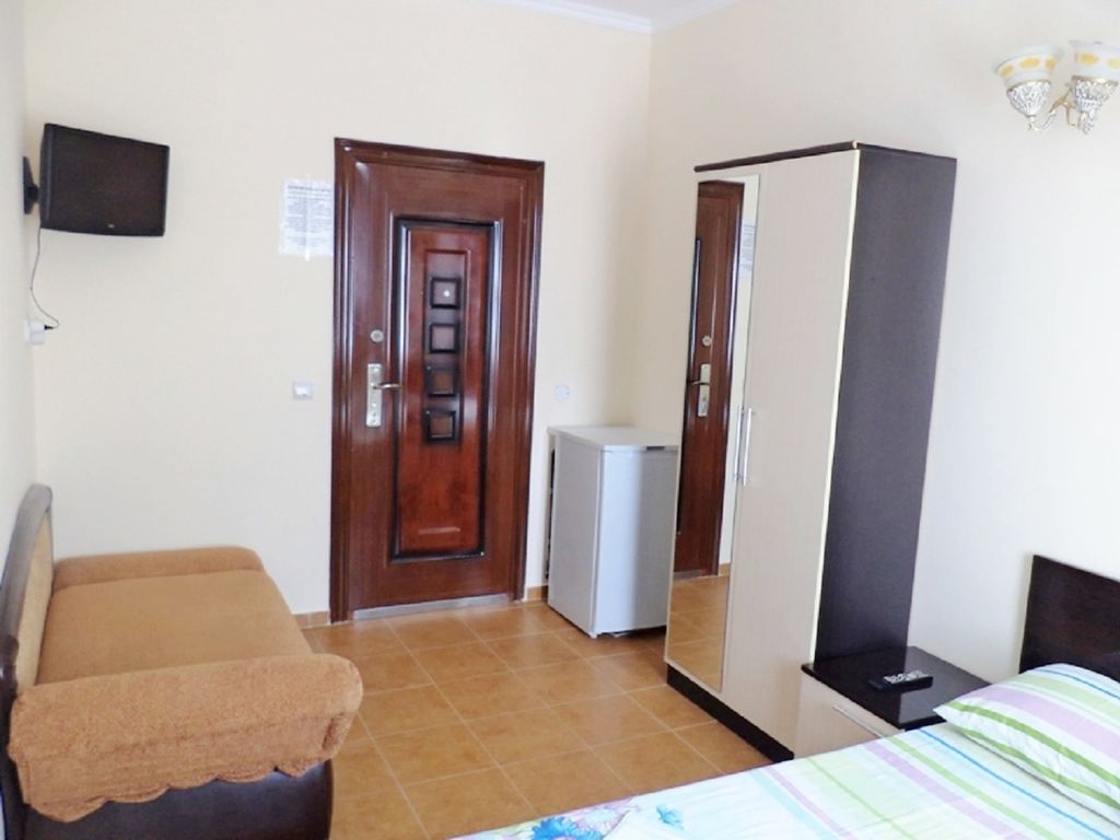 Aleksa — Трёхместный номер улучшенный