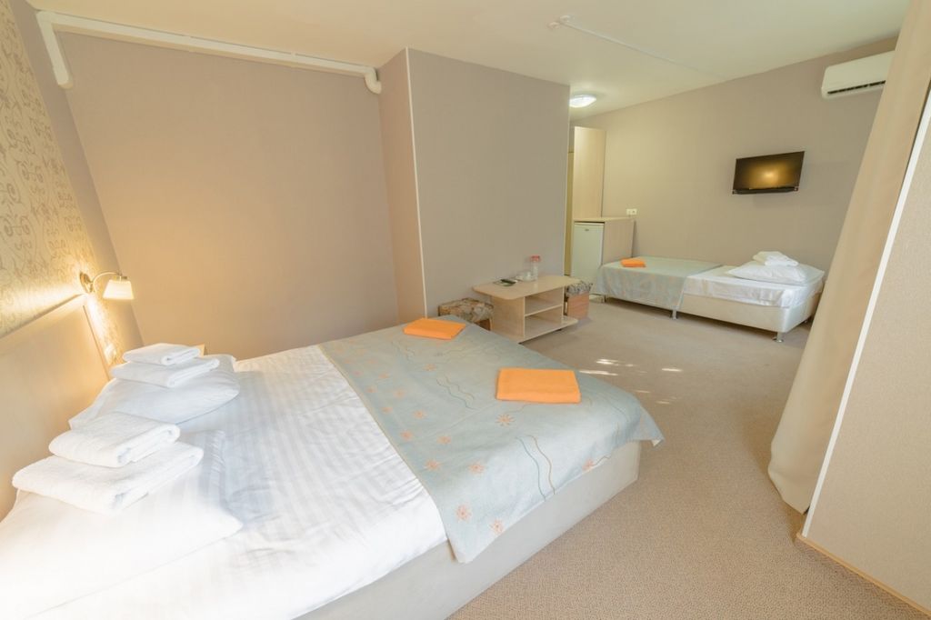 Ателика Карасан — Трёхместный номер стандарт