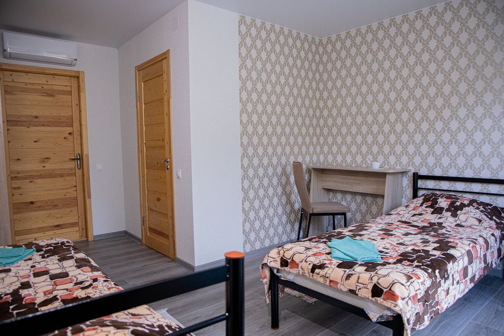 Фортуна — Двухместный номер с 2 отдельными кроватями стандарт с видом на горы