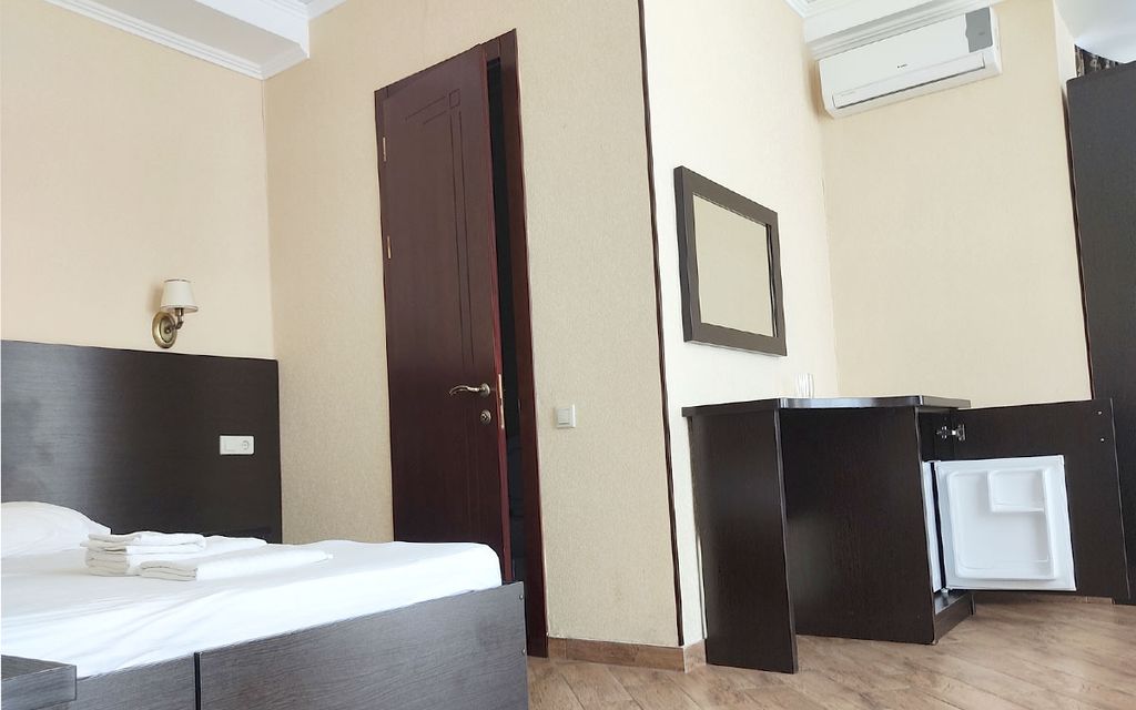 Милана — Двухместный номер с 1 кроватью полулюкс с балконом