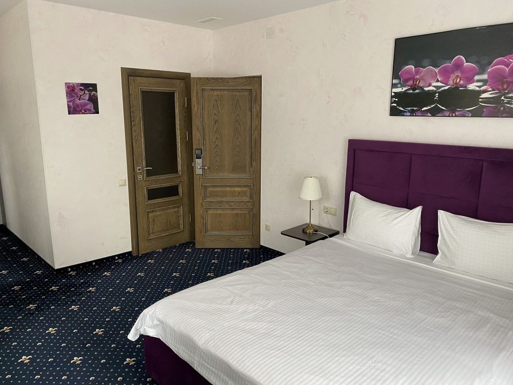 Премьера — Двухместный номер с 1 кроватью размера king-size улучшенный