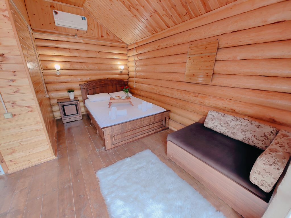 Кокос — Трёхместный номер 1-комнатный с мини-кухней