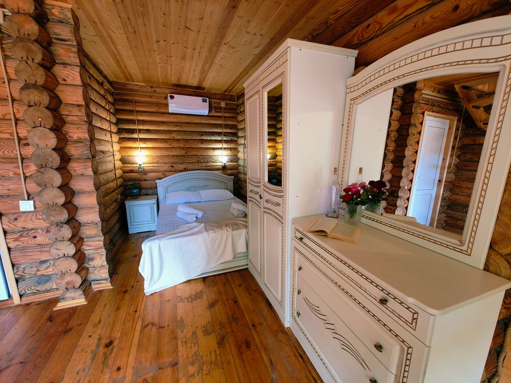 Кокос — Дом 2-х комнатный 2-х этажный с мини-кухней и балконом