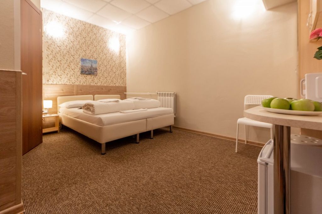 Ахоум-отель на Окружной — Двухместный номер с 1 кроватью или 2 раздельными студио без окна