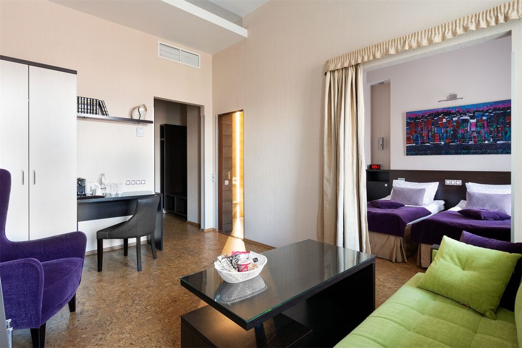 Невский форум — Трёхместный номер люкс