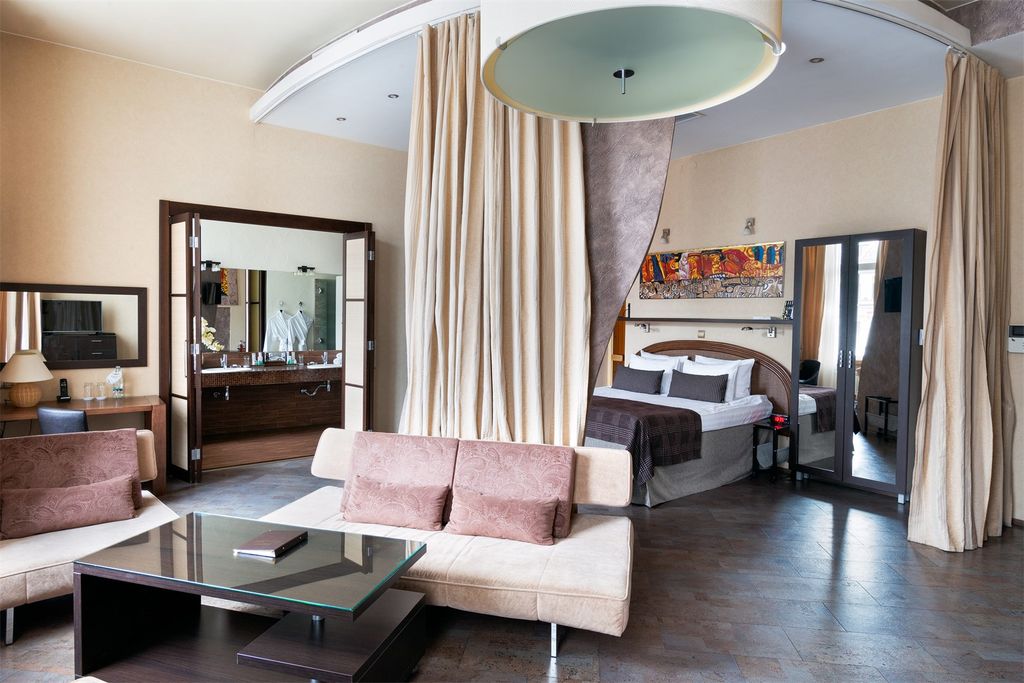 Невский форум — Трёхместный номер гранд люкс