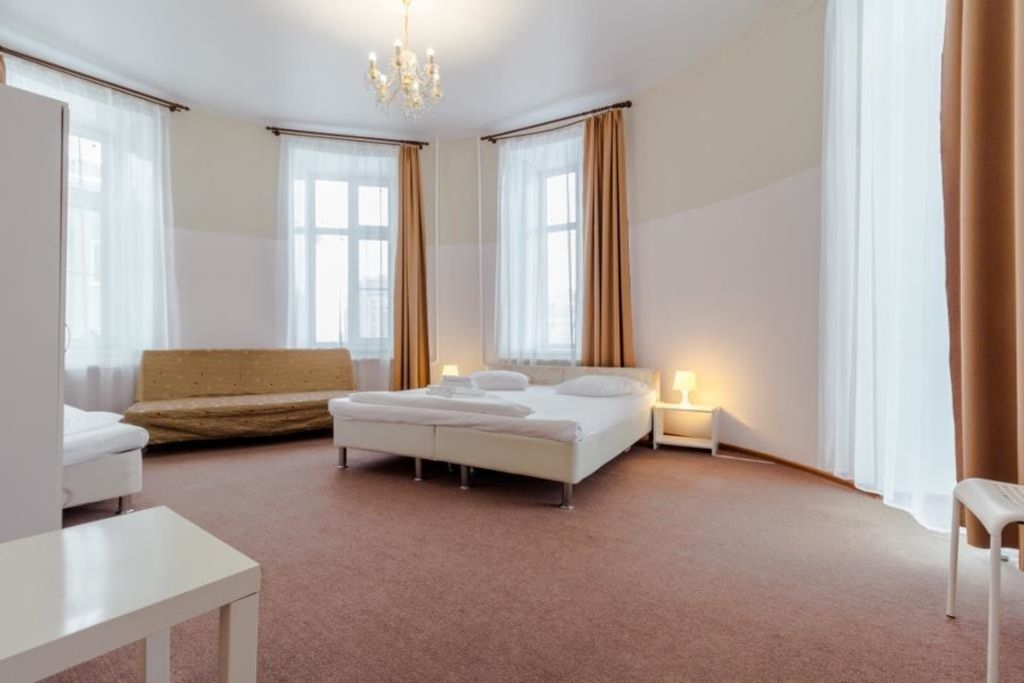 Арс-отель — Четырёхместный номер классический люкс