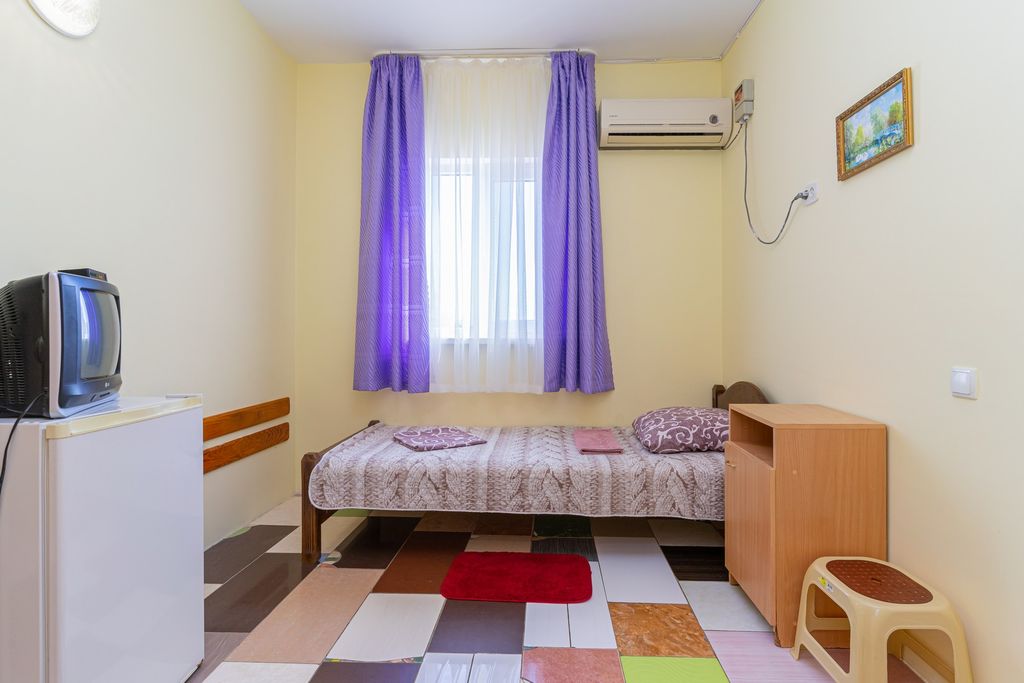 Белый — Одноместный номер стандарт улучшенный