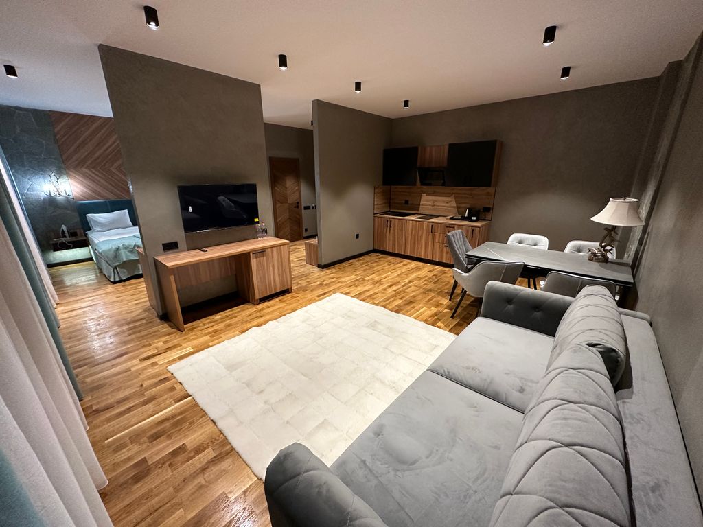 Tash Maral — Четырёхместный номер улучшенный