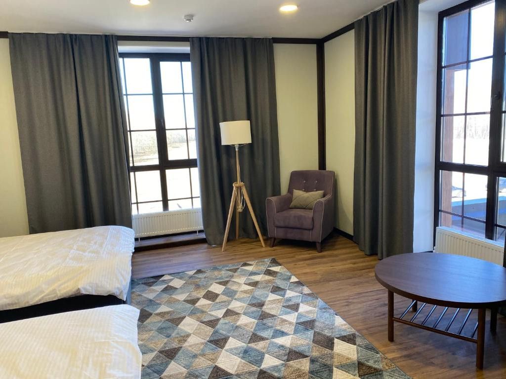 Славянка — Двухместный номер с 2 отдельными кроватями двухкомнатный