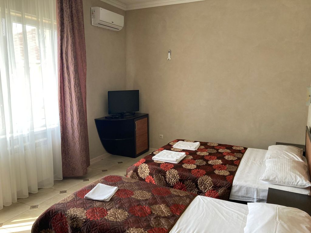 Атлантик — Трёхместный номер стандарт с видом на море